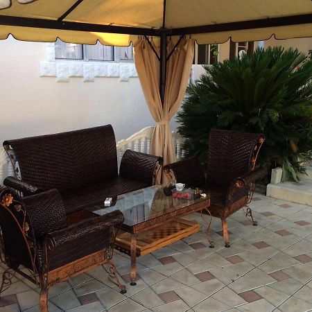 Guest House Liel Сухумі Екстер'єр фото