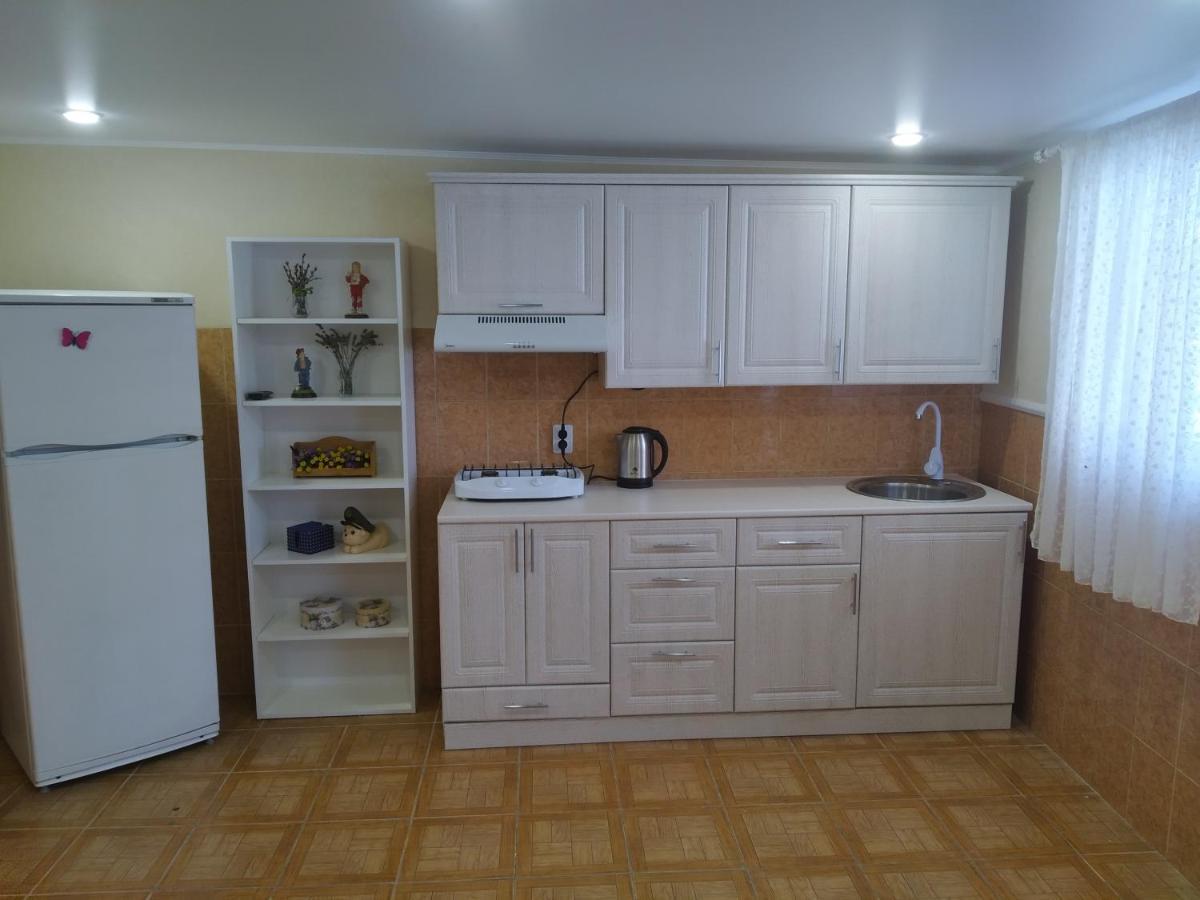 Guest House Liel Сухумі Екстер'єр фото