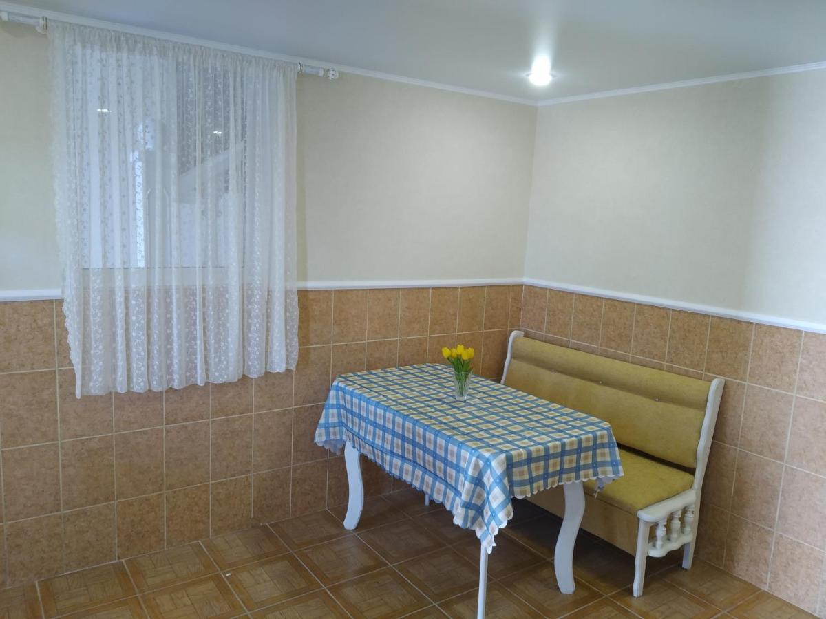 Guest House Liel Сухумі Екстер'єр фото