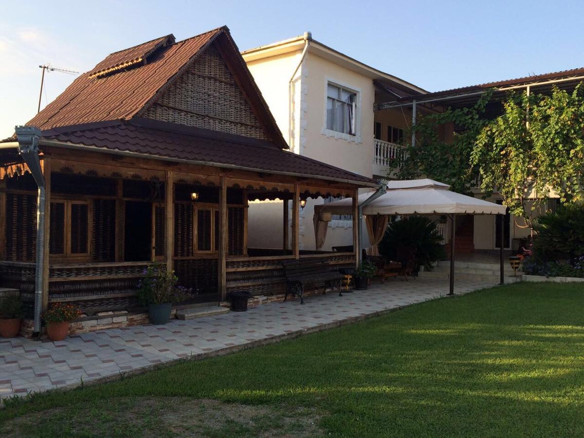Guest House Liel Сухумі Екстер'єр фото