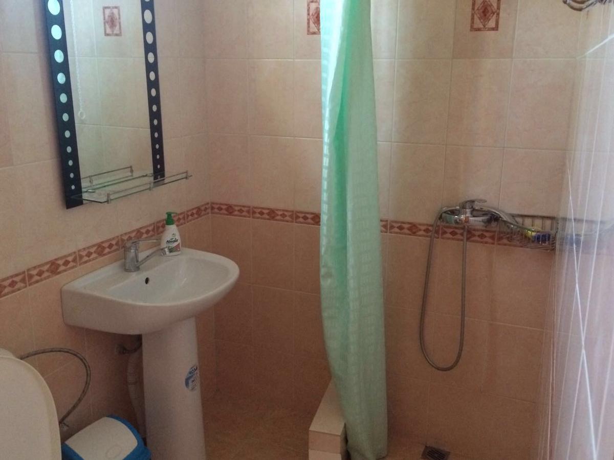 Guest House Liel Сухумі Екстер'єр фото