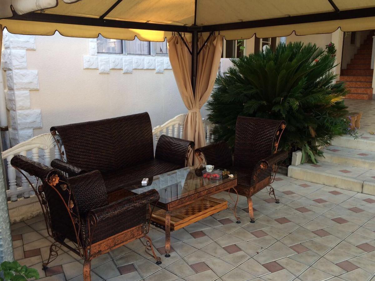 Guest House Liel Сухумі Екстер'єр фото
